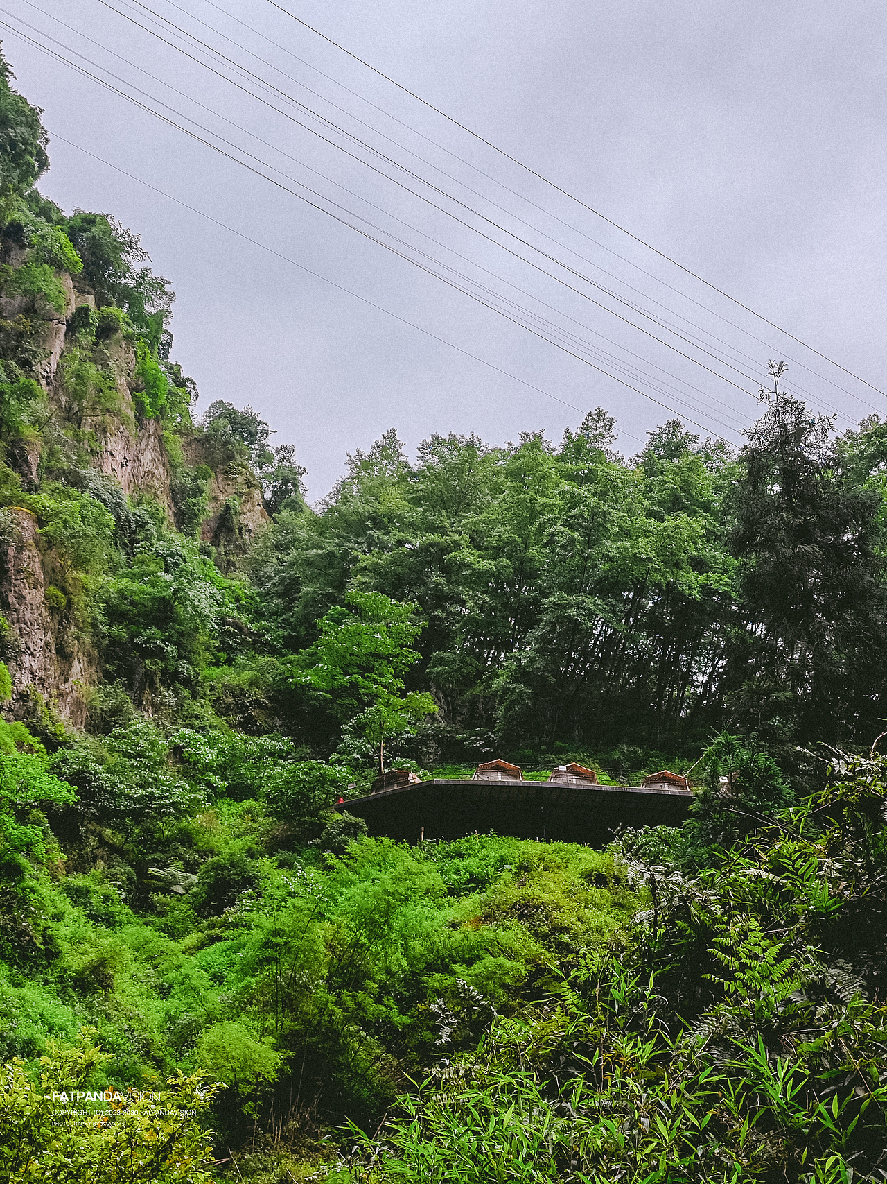 [旅行] 乐山小众网红打卡地：硝斗岩瀑布