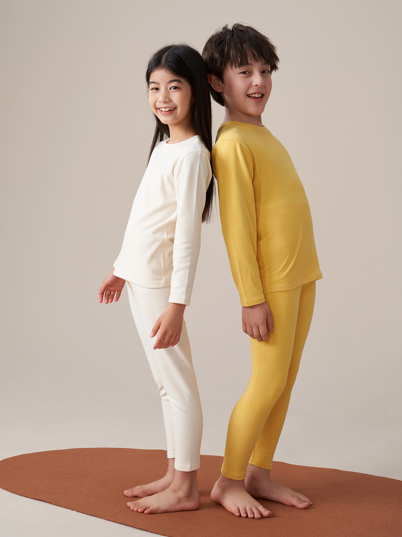 holakids x 猫人儿童保暖内衣 2022 A/W（图ZMzI0NTQyNzg0） - 人像摄影 - 站酷设计师holakids原创素材 - 站酷ZCOOL