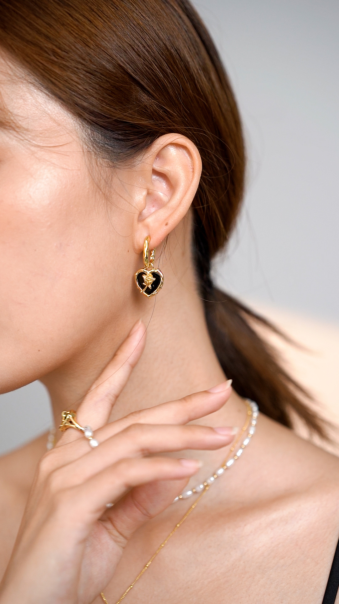 Galaxy作品「LOUISA首饰电商视频」（图ZMzU4NDkyMjY0） - 短片 - 站酷设计师金淼数字科技原创素材 - 站酷ZCOOL