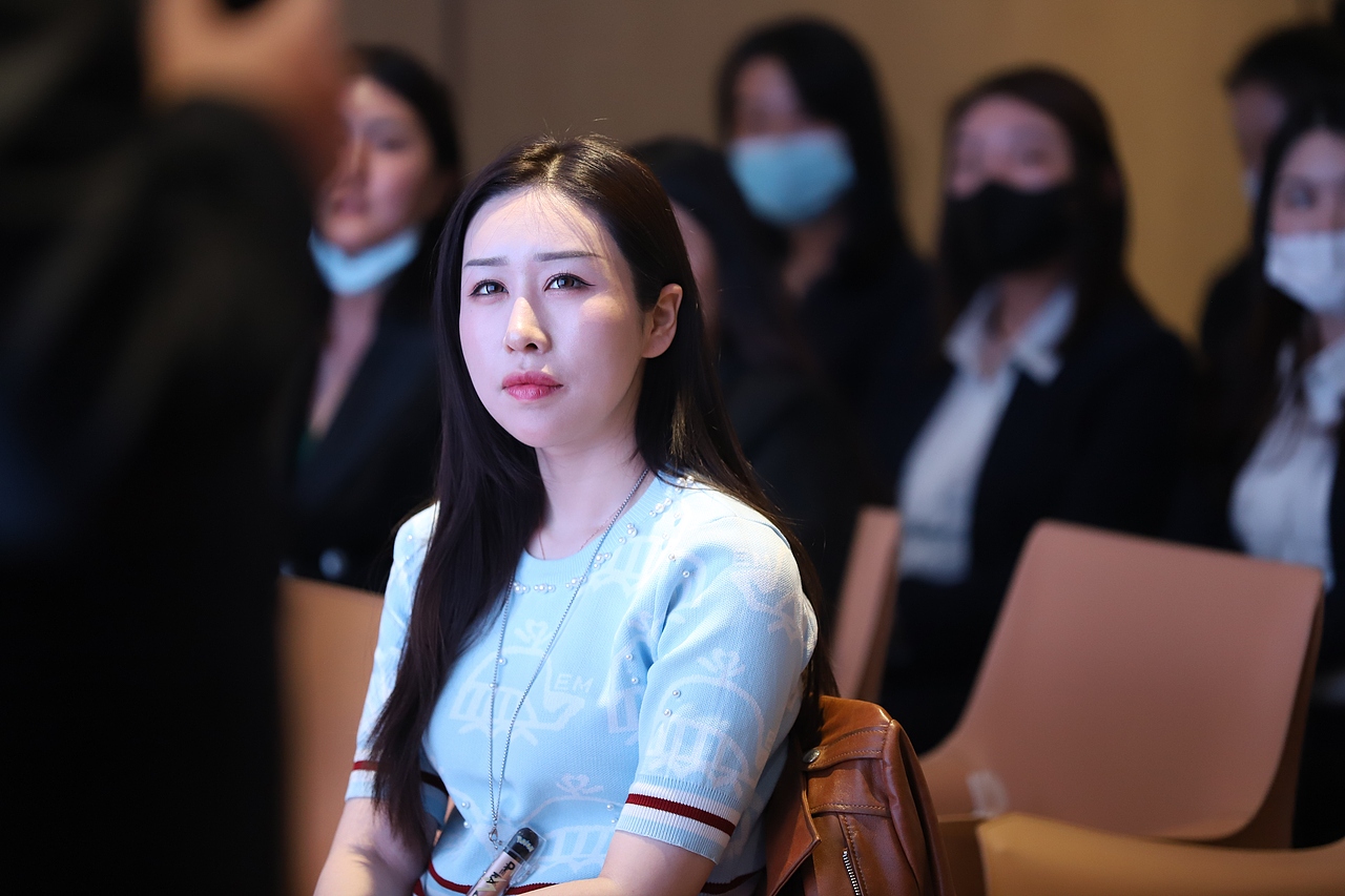 美丽备忘录（不是专业的）（图ZMjk4NTQzNDY4） - 人像摄影 - 站酷设计师生性不羁的狗原创素材 - 站酷ZCOOL