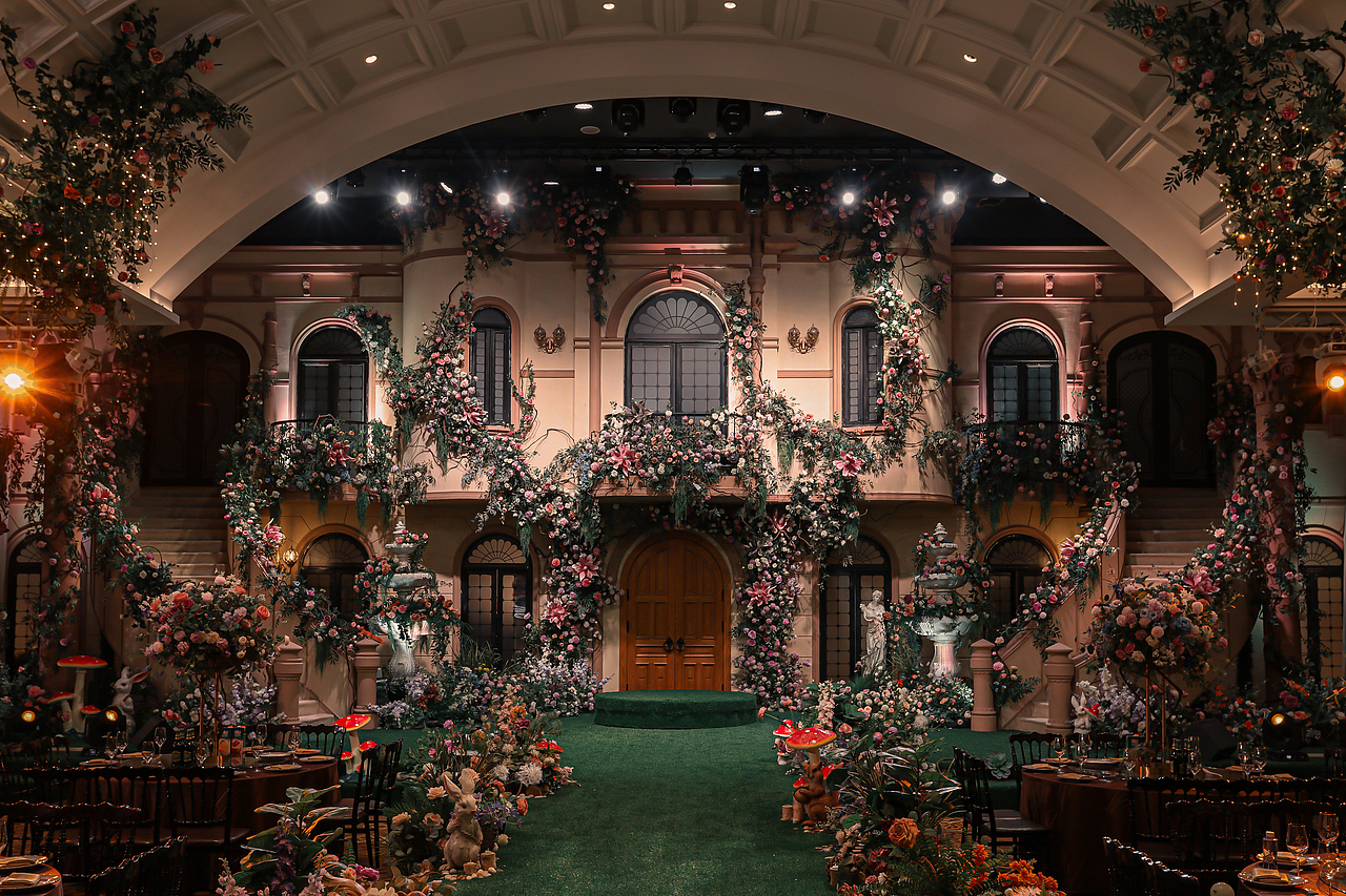 【图片】哈尔滨酒店宴会厅环境空间摄影