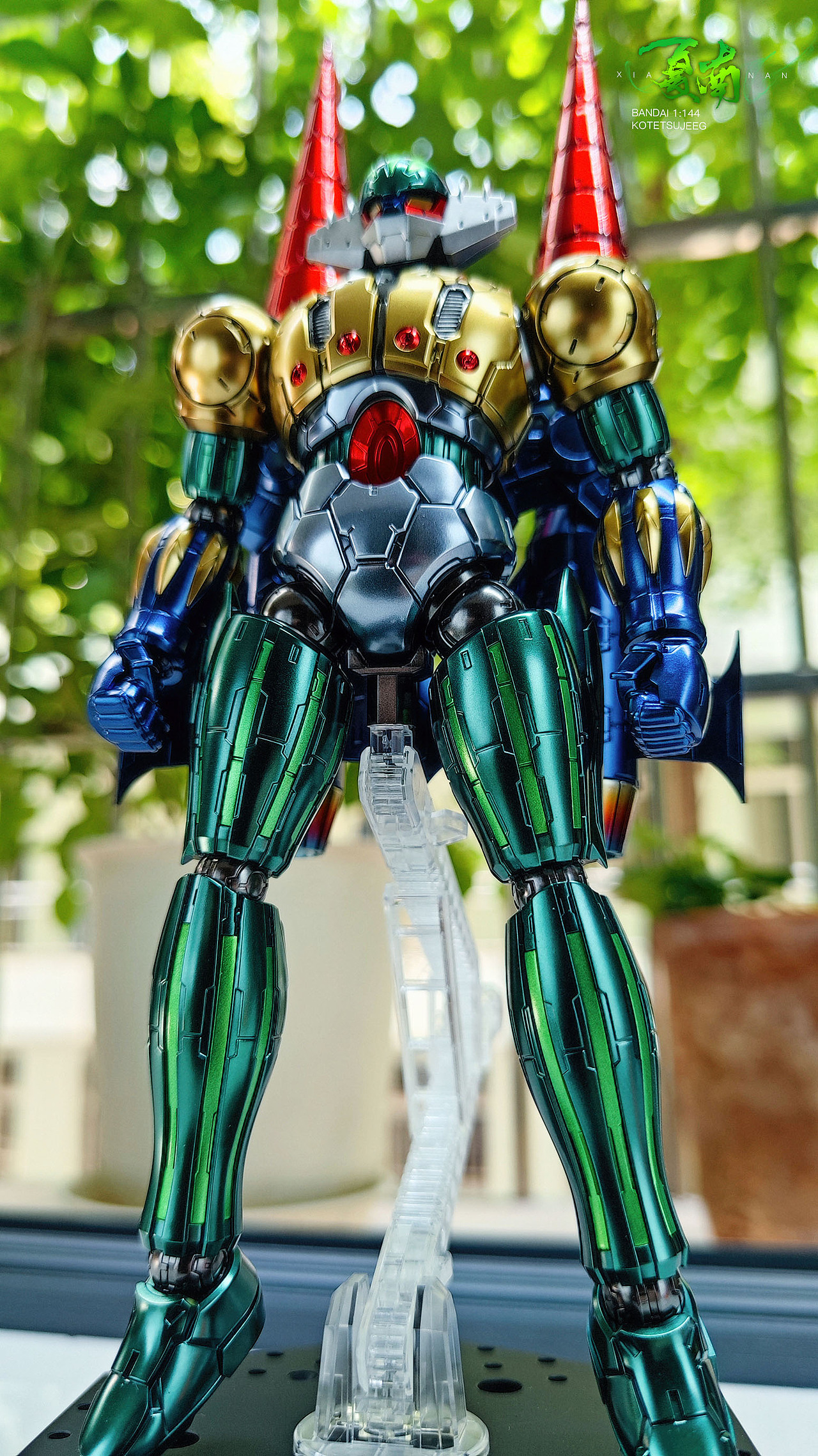 万代 1:144 hg 钢铁吉克