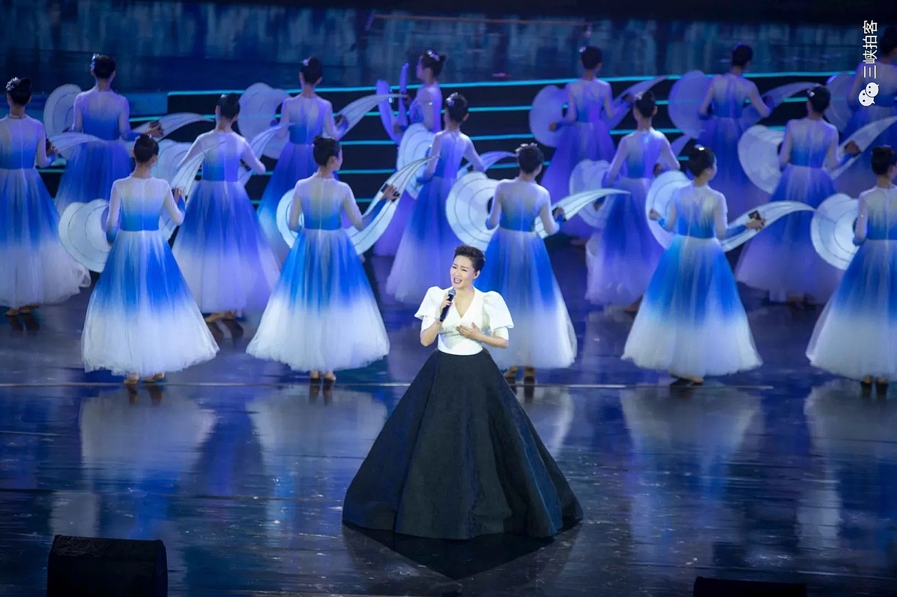 第十二届中国长江三峡国际旅游节开幕式《唯见长江》