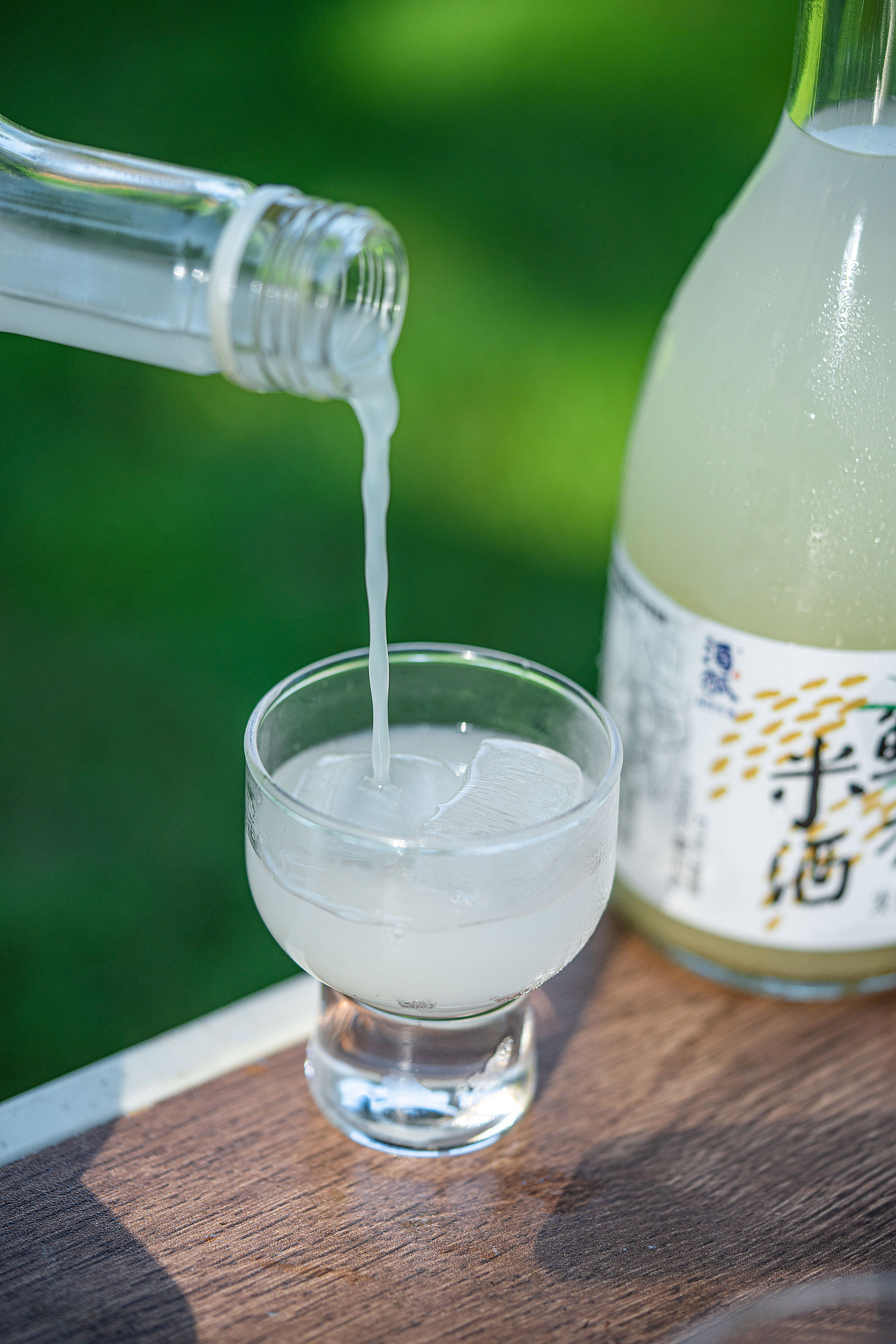 徒步去露营吧！去喝点小酒，谈谈心（图ZMzQ5MDE4MTky） - 产品摄影 - 站酷设计师大言摄影工作室原创素材 - 站酷ZCOOL