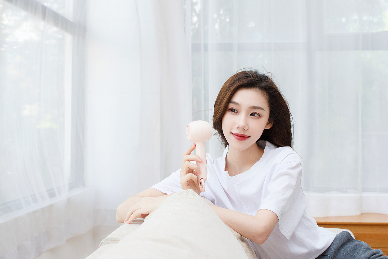 小风扇便携音箱移动电源（图ZMzA0MjM0MzM2） - 产品摄影 - 站酷设计师JARVIS摄影师原创素材 - 站酷ZCOOL