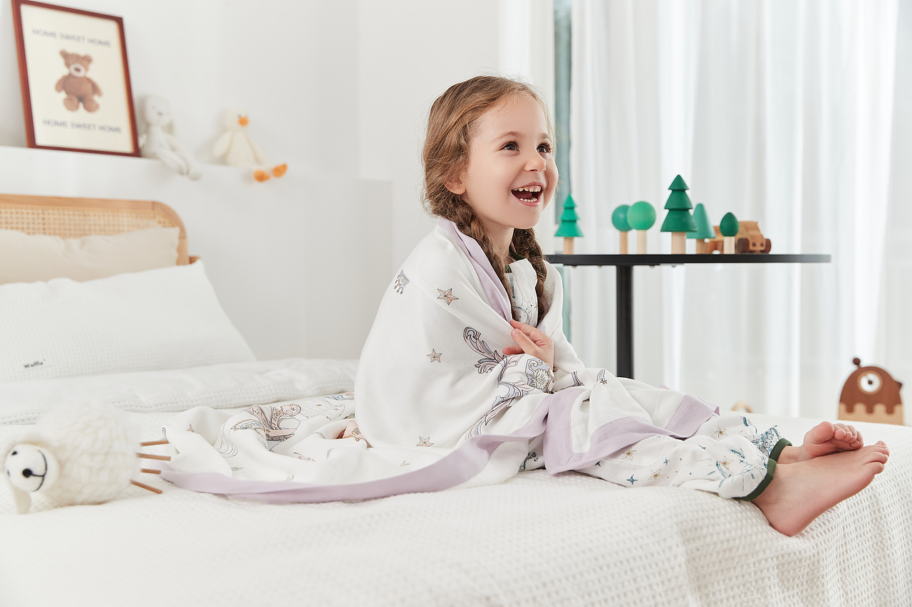 【童装拍摄】yikyak ｜ 合集（图ZMzAyNjUwMTg0） - 人像摄影 - 站酷设计师恒典图片工厂原创素材 - 站酷ZCOOL