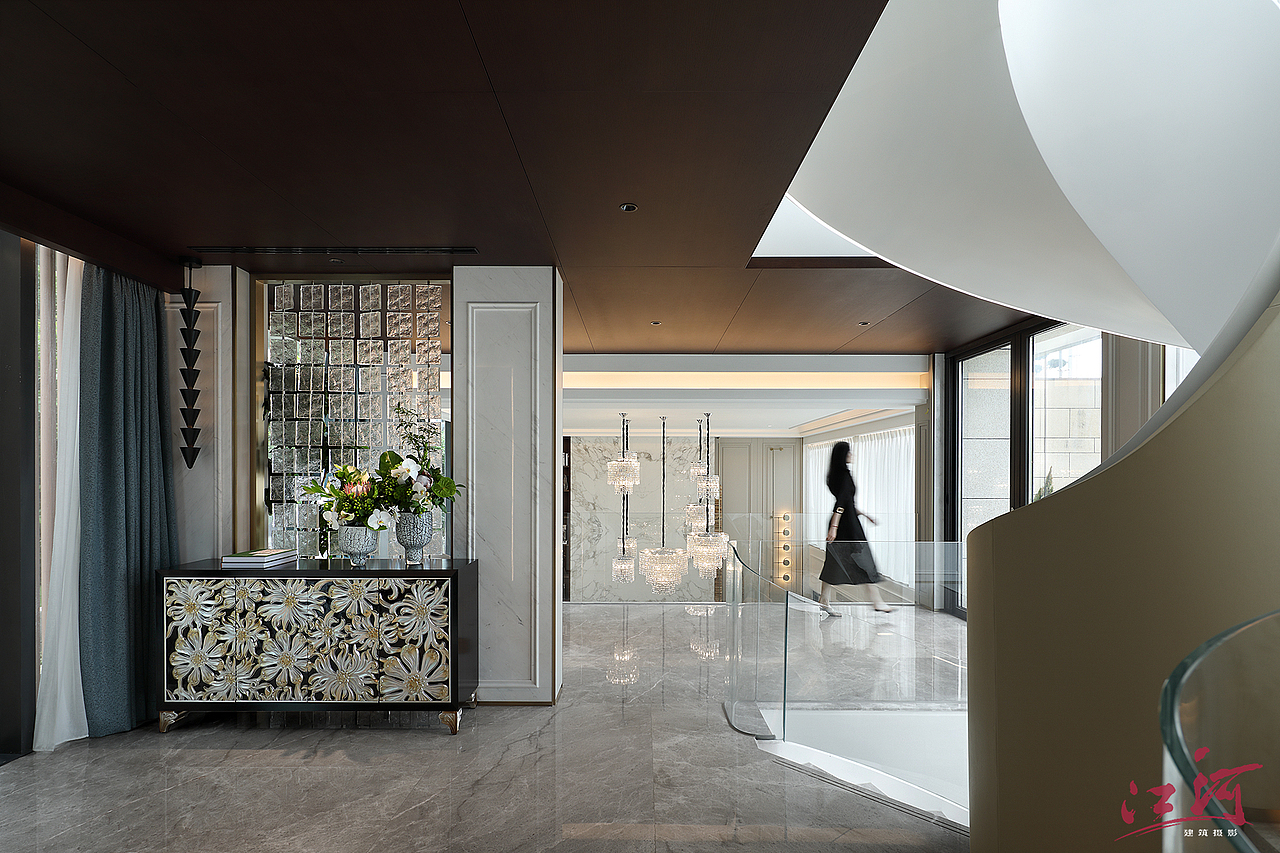 别墅摄影|穿透简约的表面，捕捉内在丰盈（图ZMzY3NTcxNDYw） - 环境/建筑摄影 - 站酷设计师室内空间摄影原创素材 - 站酷ZCOOL