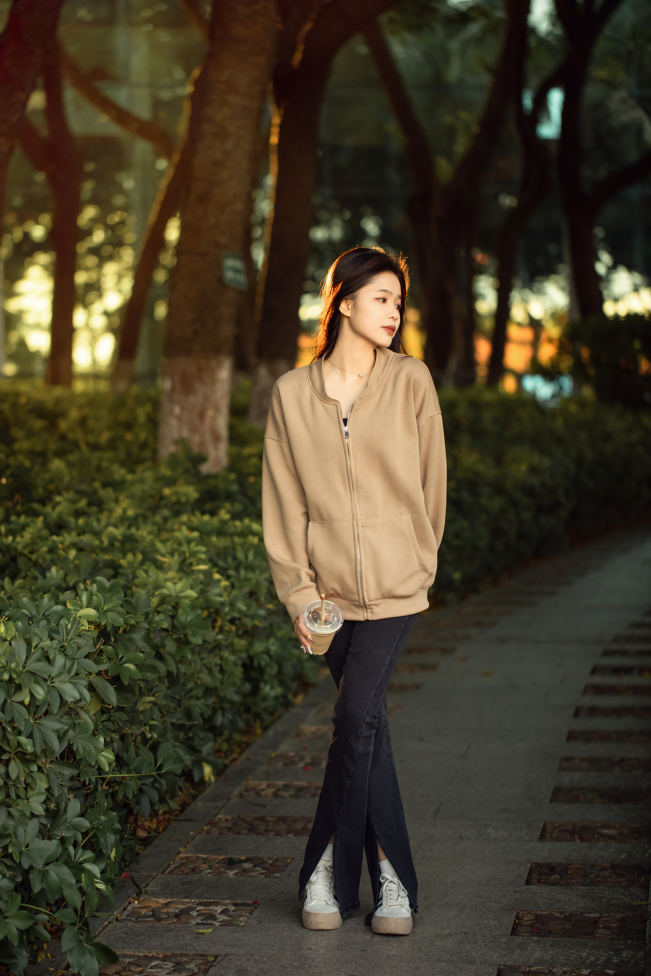 人像摄影（公园捡的）（图ZMzM0MTc4MjQw） - 人像摄影 - 站酷设计师创美空间摄影原创素材 - 站酷ZCOOL