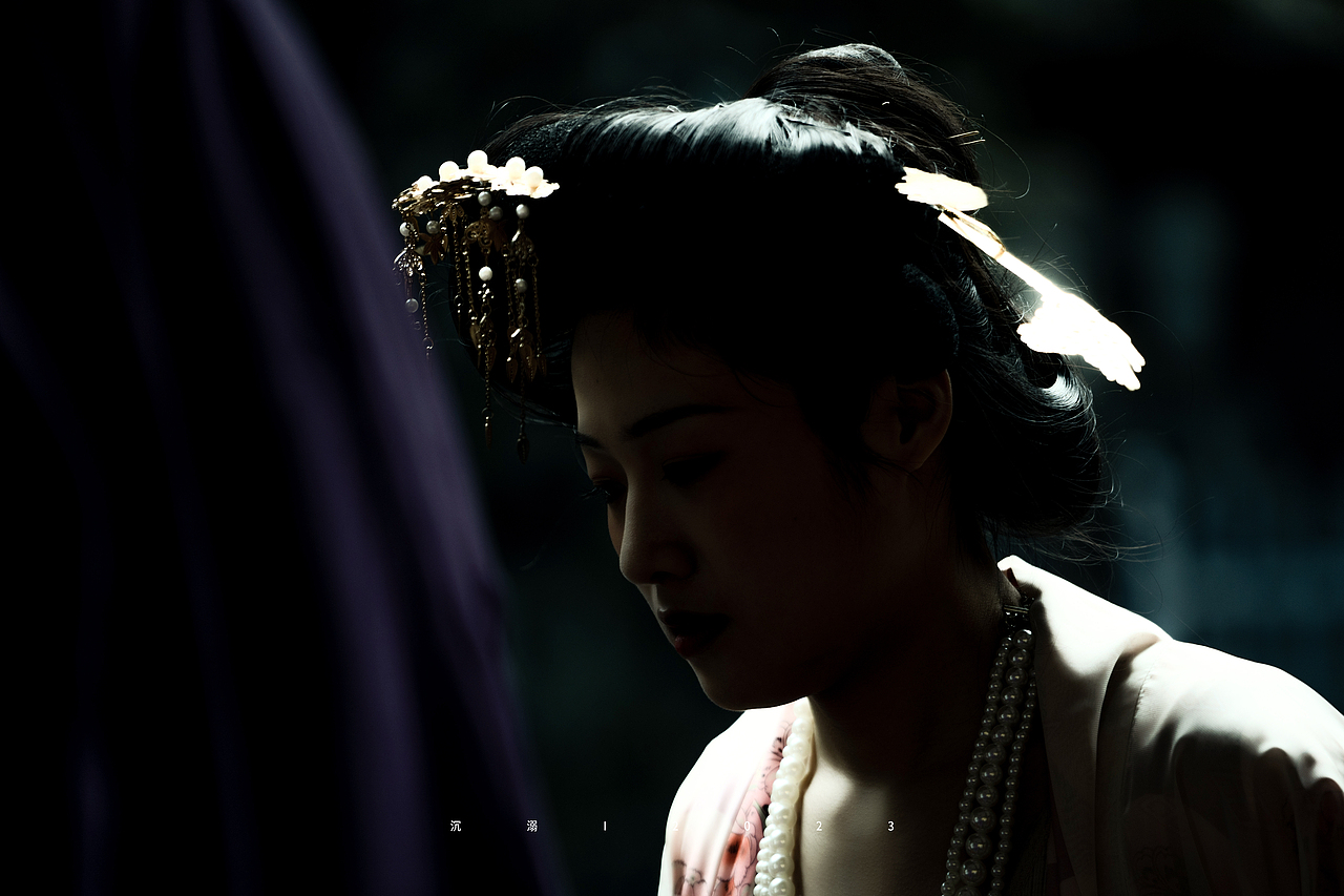 辞庙（图ZMzI3NTIyNjYw） - 人像摄影 - 站酷设计师江南过稿王原创素材 - 站酷ZCOOL
