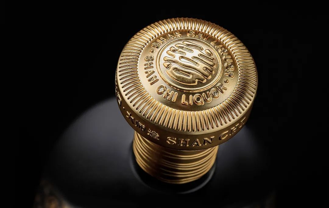 【醒狮】- 中国首款善文化白酒品牌