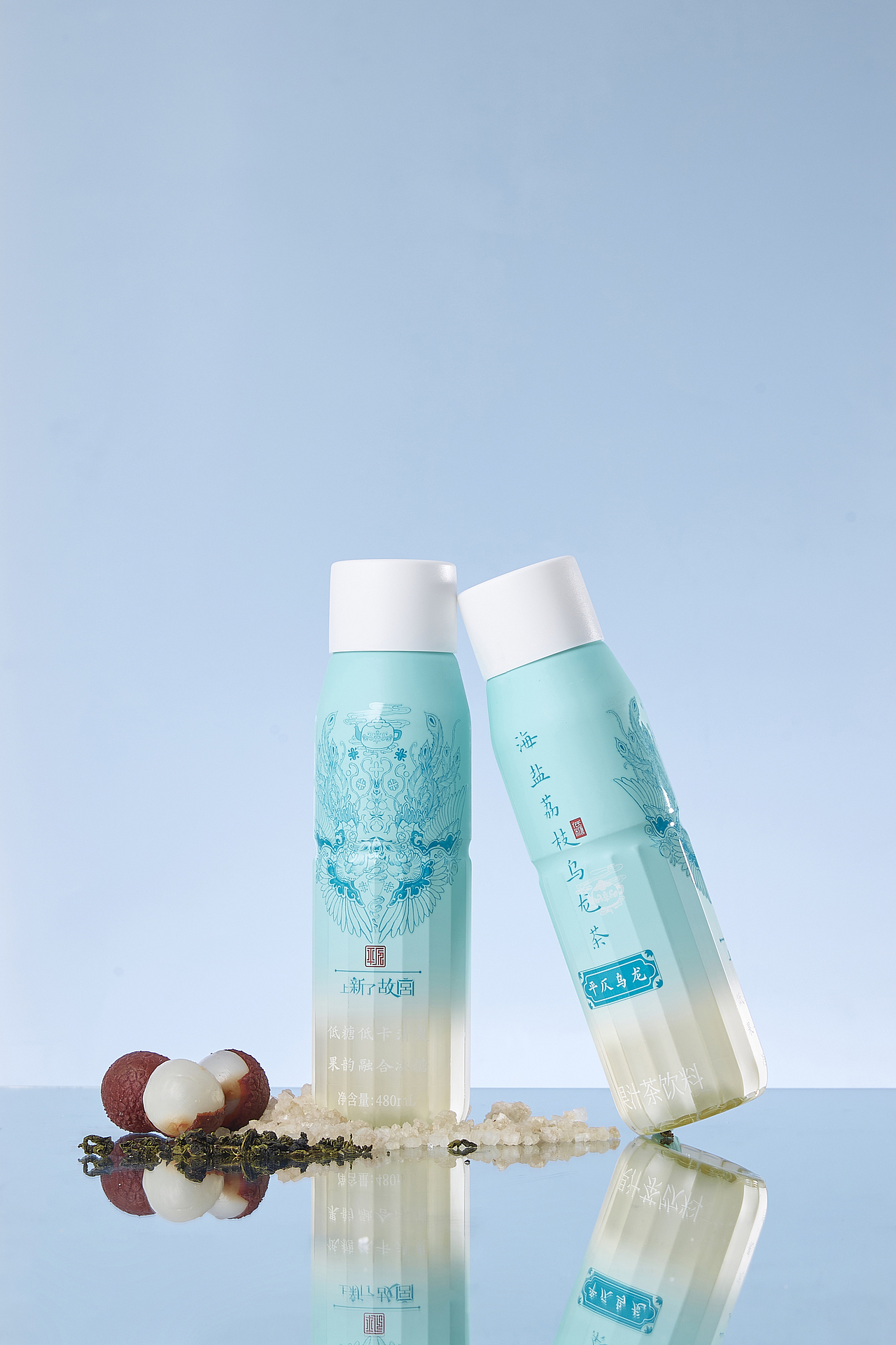 平仄-上新了故宫 联名茶饮料包装设计