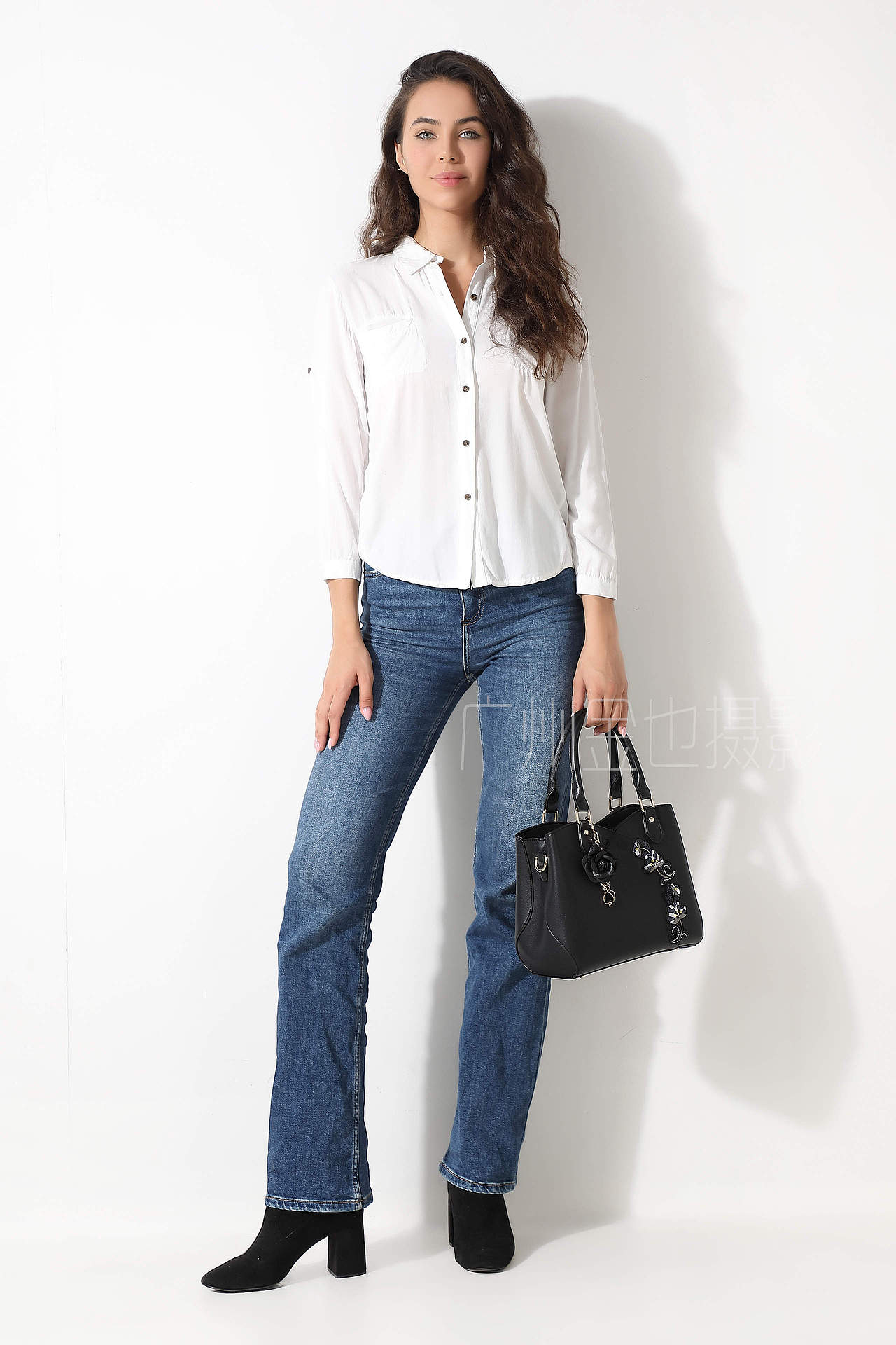 广州金也摄影|亚马逊外贸女模特服装|包包鞋子饰品拍摄（图ZMzY5NjA2MzE2） - 人像摄影 - 站酷设计师摄影师SamKing原创素材 - 站酷ZCOOL