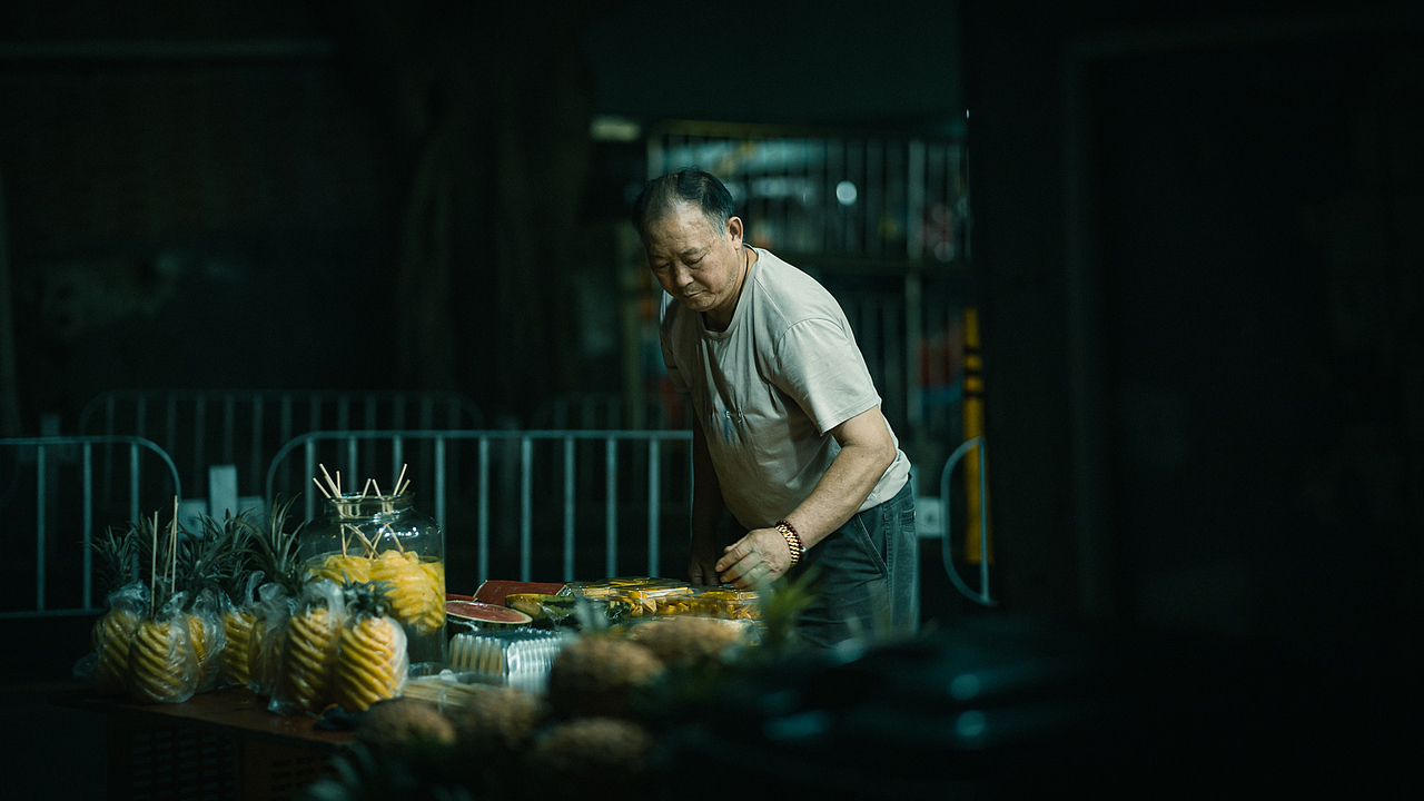 独在异乡为异客（图ZMzYyMjU0ODIw） - 人文/纪实摄影 - 站酷设计师Lee亮先森原创素材 - 站酷ZCOOL