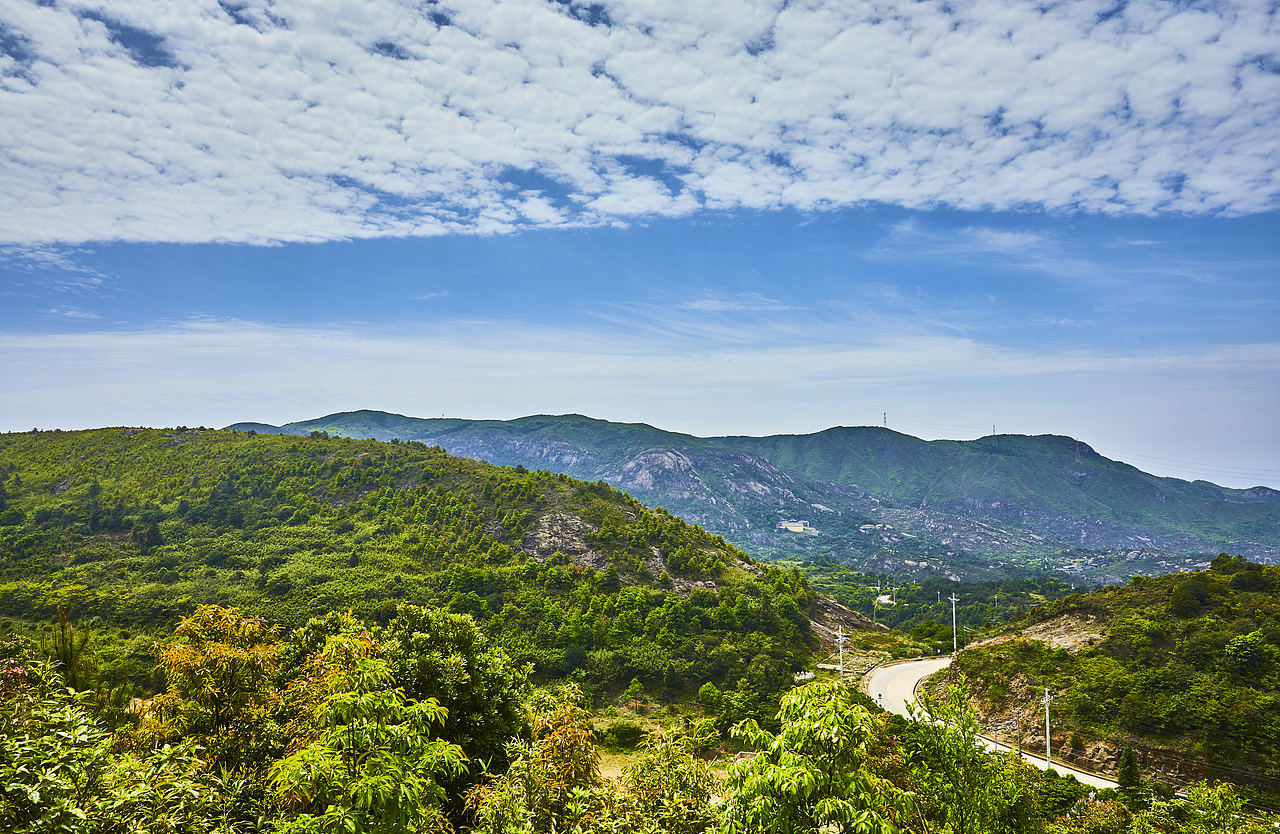 时间流逝山谷盘山公路的耶稣光-延时摄影（图ZMjk5OTgwNDQ0） - 栏目片头 - 站酷设计师禹之66原创素材 - 站酷ZCOOL