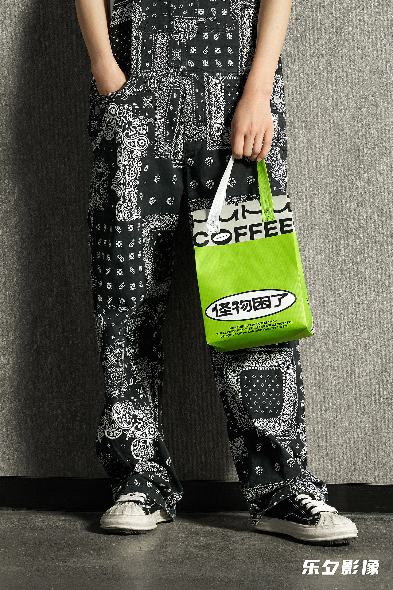潮牌咖啡 | 怪物困了 x 乐夕影像