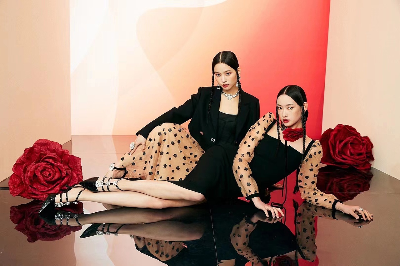 OU. autumn collection 2022（图ZMzEwMzI0MTk2） - 时尚/艺术摄影 - 站酷设计师Twin体温广告原创素材 - 站酷ZCOOL