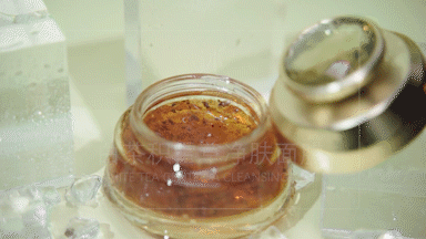 沭念-白茶积雪草奢养焕颜面膜-产品摄影