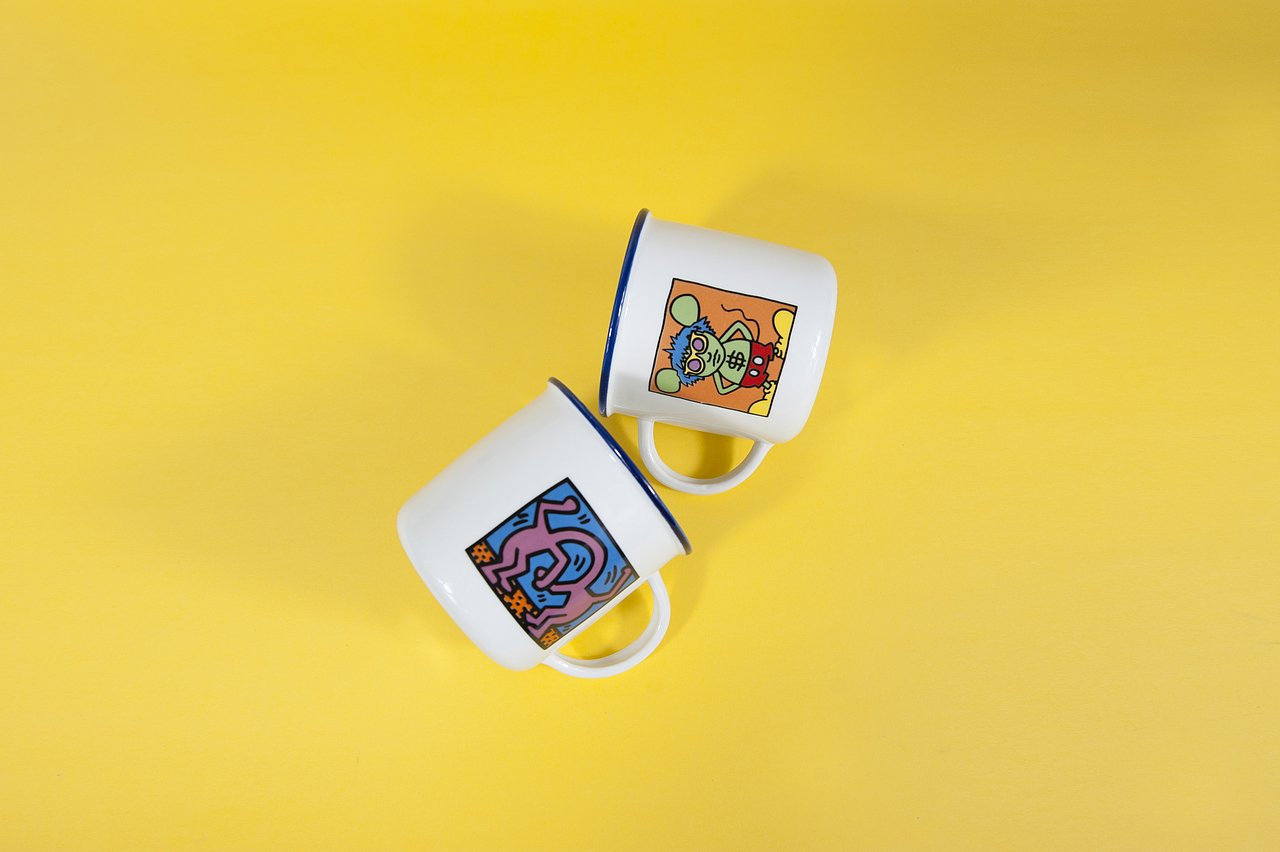文创产品摄影——凯斯·哈林(Keith Haring）杯子（图ZMzIxNzIwOTEy） - 产品摄影 - 站酷设计师奥斯曼闪闪原创素材 - 站酷ZCOOL