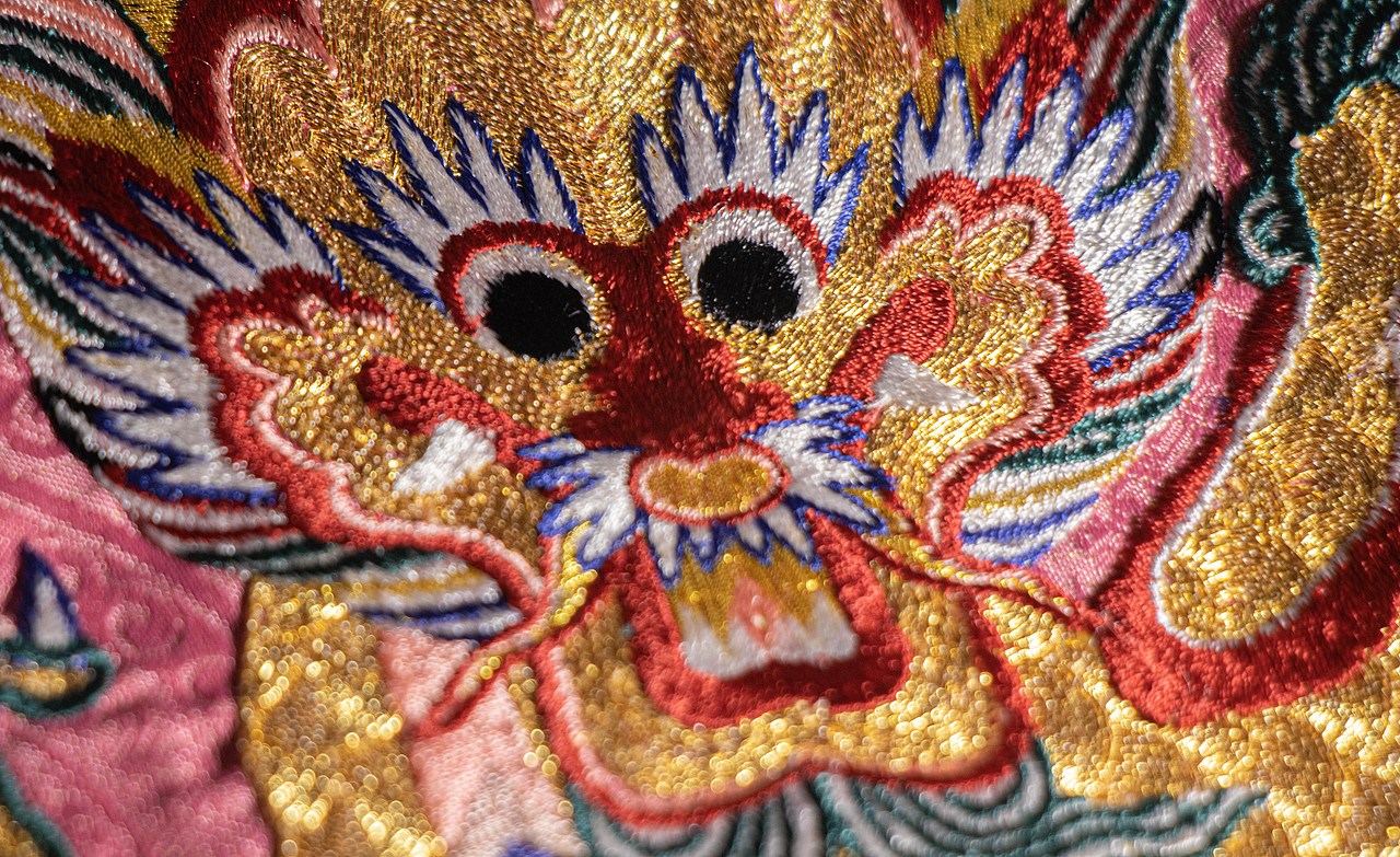 汉服设计成品-粉色暗花缎云蟒裙（图ZMzMzNDI5MzI4） - 产品摄影 - 站酷设计师阿修修xiu原创素材 - 站酷ZCOOL