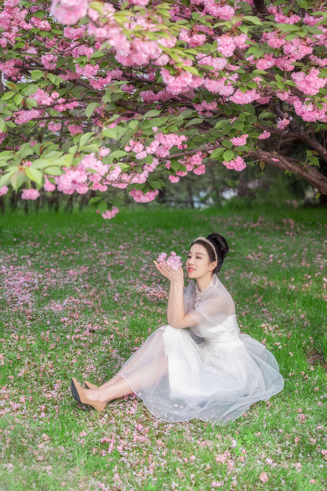 櫻花林（圖ZMzE1MTM2MDE2） - 人像攝影 - 站酷設(shè)計(jì)師糊涂仙人LEO原創(chuàng)素材 - 站酷ZCOOL
