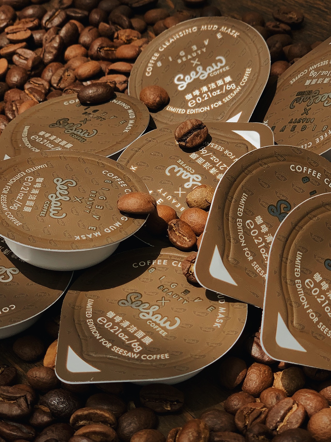 摄影-产品摄影-美妆BIGEVE X SEESAW联名（图ZMjk4OTc4ODA4） - 产品摄影 - 站酷设计师cryhh原创素材 - 站酷ZCOOL