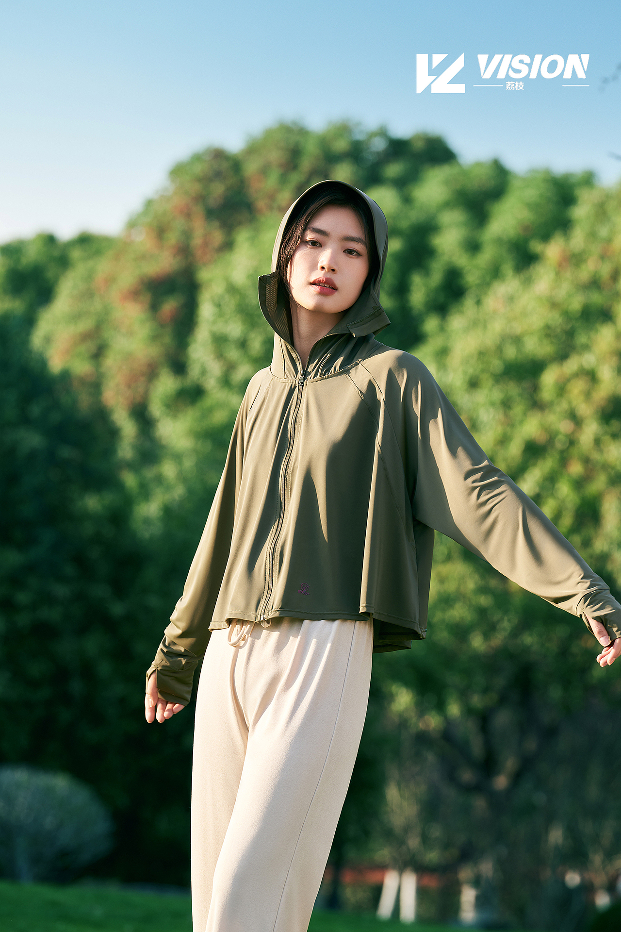 防晒服-外景（图ZMzM2NTA3MDE2） - 人像摄影 - 站酷设计师荔枝视觉原创素材 - 站酷ZCOOL