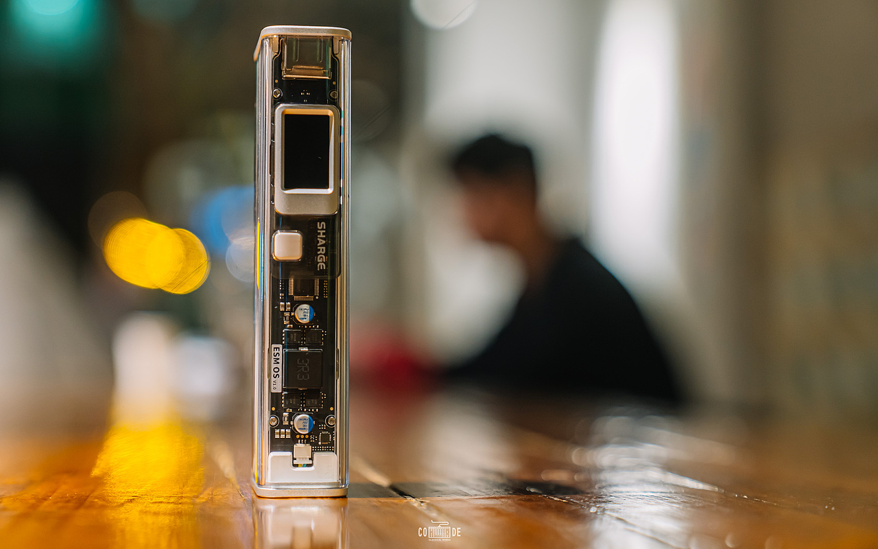 产品 | SHARGE 130W 超级移动电源银翼探索版开箱拍