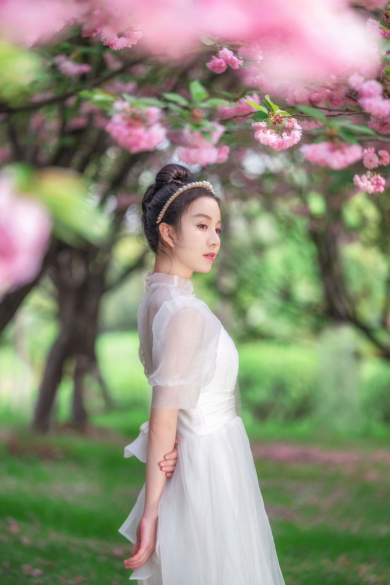 櫻花林（圖ZMzE1MTM2MDA0） - 人像攝影 - 站酷設(shè)計(jì)師糊涂仙人LEO原創(chuàng)素材 - 站酷ZCOOL
