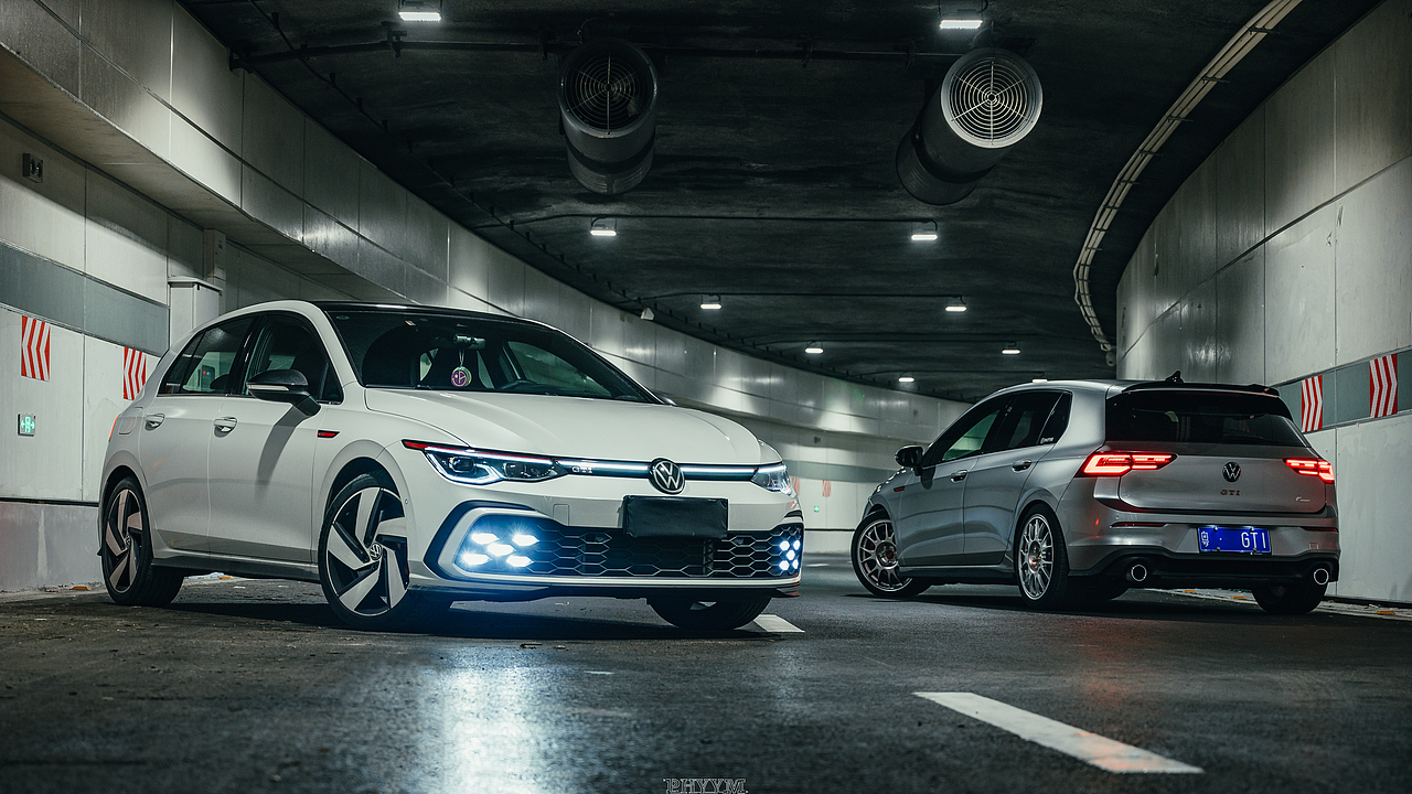 汽车摄影 MK8 GTI × 2