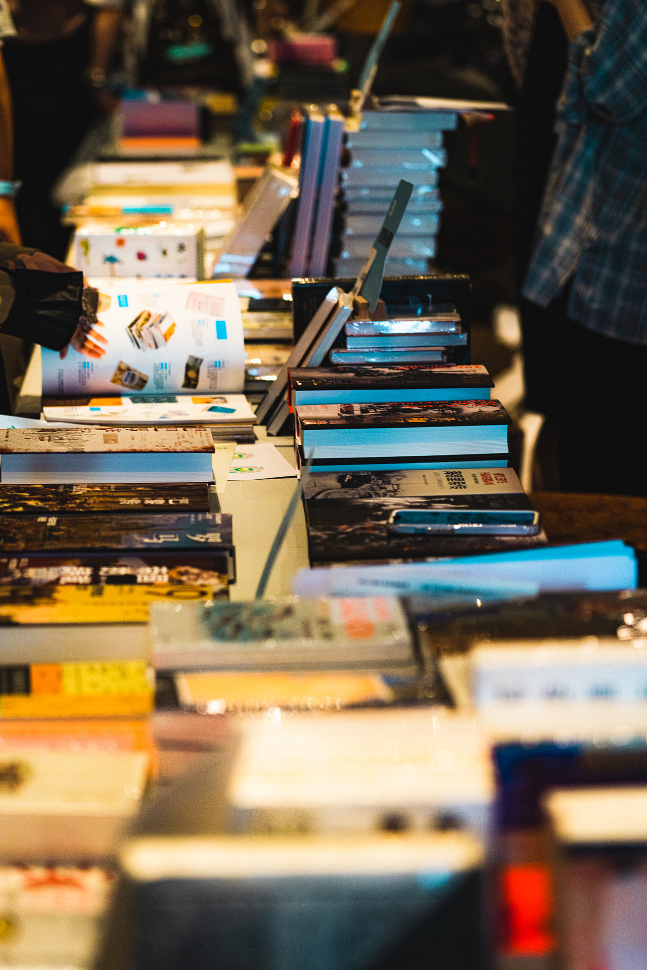 南昌書展（圖ZMzIzNzU1MDI0） - 人文/紀(jì)實(shí)攝影 - 站酷設(shè)計(jì)師濃眉曉蔥原創(chuàng)素材 - 站酷ZCOOL