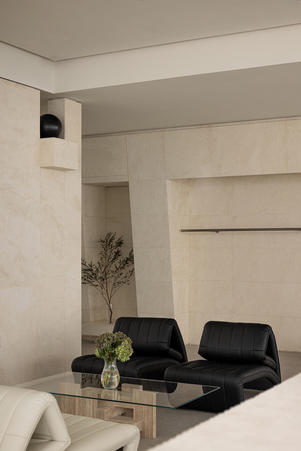 深圳WEIZHI服饰|MOOTHAN. DESIGN