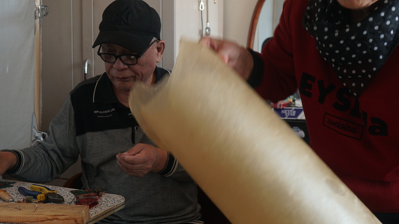 抚顺皮影戏纪实摄影耿焕义 杜文华 崔春兰 李雪 谷小松（图ZMzQxMTU2OTQw） - 人文/纪实摄影 - 站酷设计师谷小松原创素材 - 站酷ZCOOL