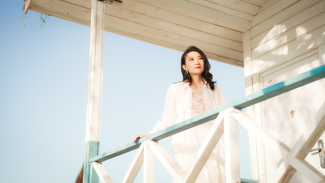 夏日里的薰衣草庄园