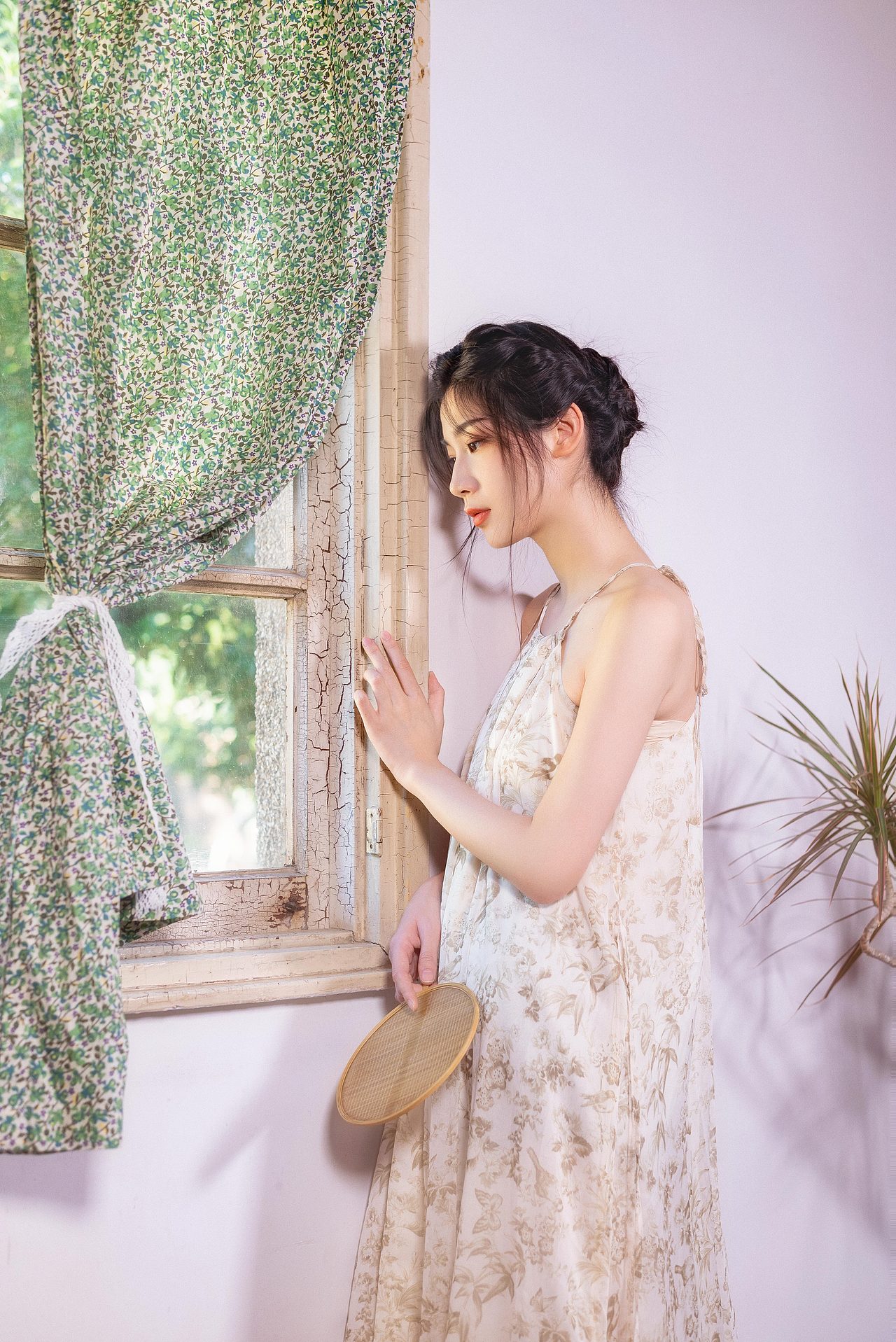 凉夏（图ZMzE1MjcxODIw） - 人像摄影 - 站酷设计师糊涂仙人LEO原创素材 - 站酷ZCOOL