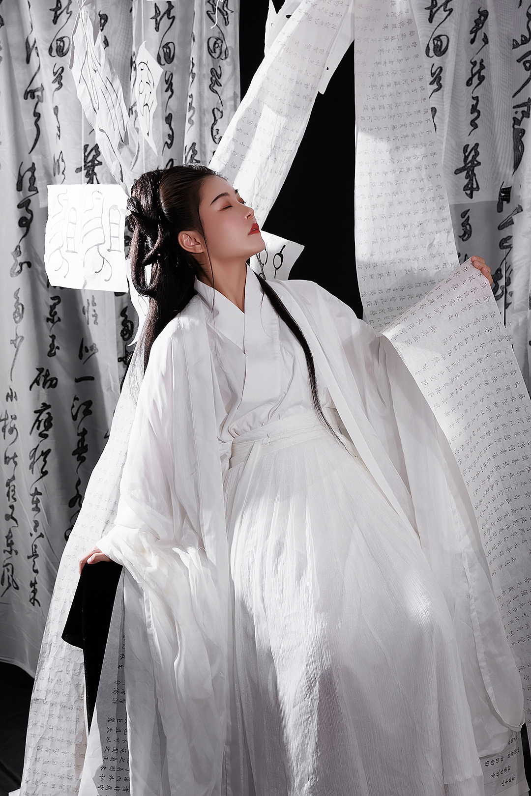 墨烟（图ZMzE0MTg4MjA4） - 人像摄影 - 站酷设计师光影行者319原创素材 - 站酷ZCOOL