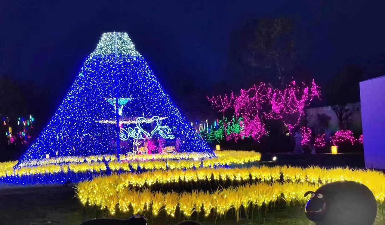 广西梦幻灯光节厂家策划布置安装一体化（图ZMzI2NzAwMTky） - 工艺品设计 - 站酷设计师玉林铁金刚原创素材 - 站酷ZCOOL