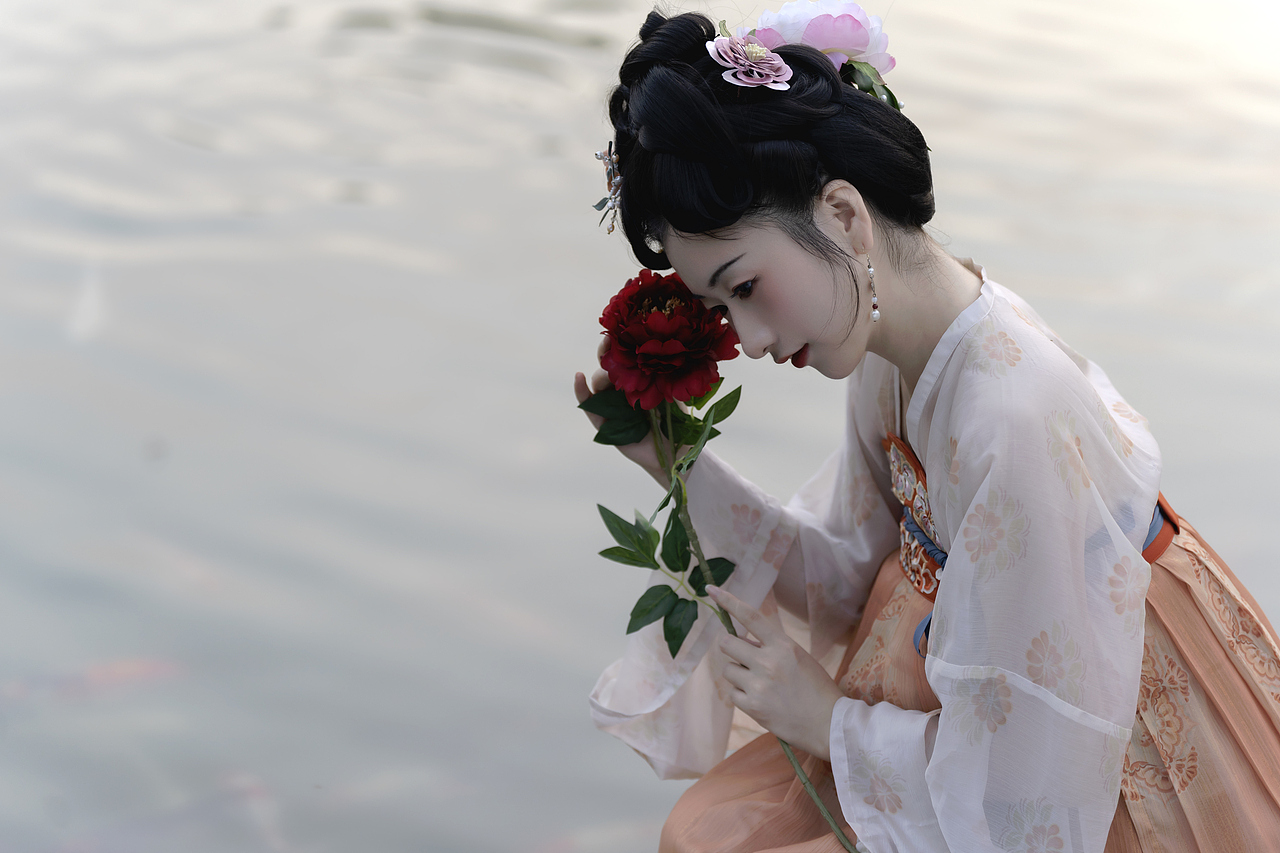 唐·双子（图ZMzIwNTIzNzEy） - 人像摄影 - 站酷设计师鲤镜原创素材 - 站酷ZCOOL