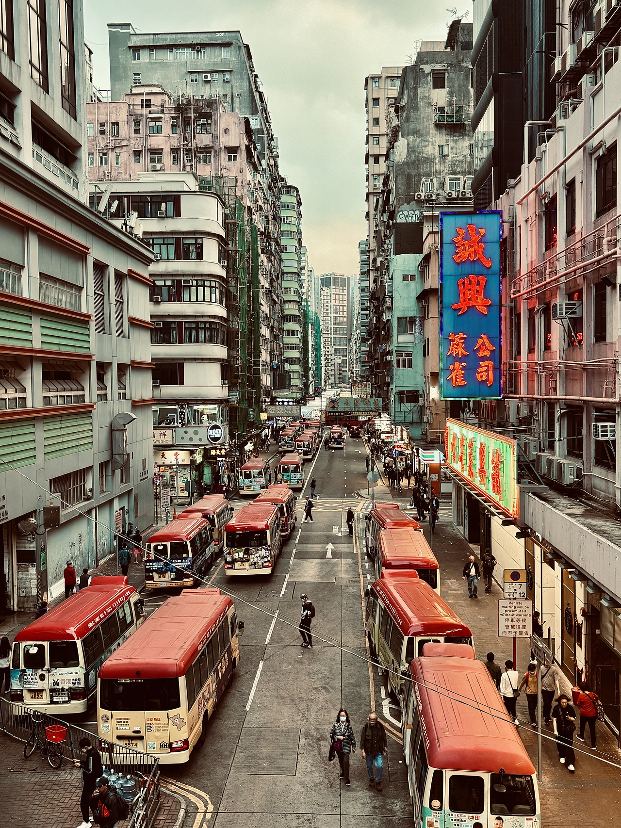 香港街头走一走-摄影（图ZMzYwNjM3NTE2） - 环境/建筑摄影 - 站酷设计师达芬航原创素材 - 站酷ZCOOL