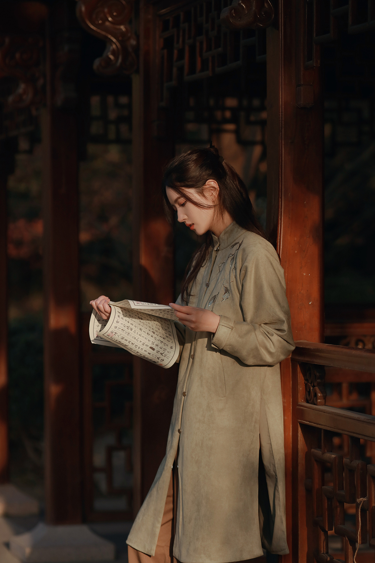 翠袖轻舞（图ZMzY0MTM4MTQ4） - 人像摄影 - 站酷设计师芥茉在拍照原创素材 - 站酷ZCOOL