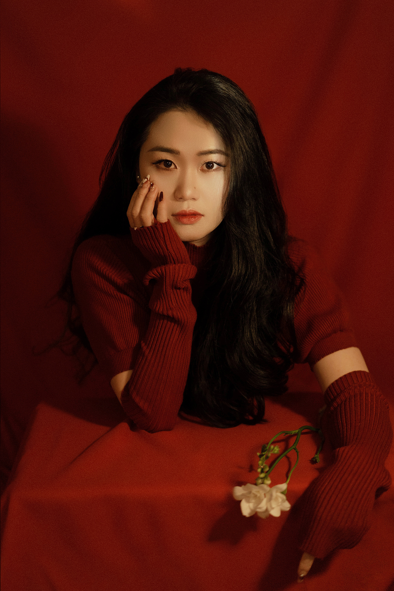 红色新年（图ZMzMxMDg3MDY0） - 人像摄影 - 站酷设计师ELLEND摄影原创素材 - 站酷ZCOOL