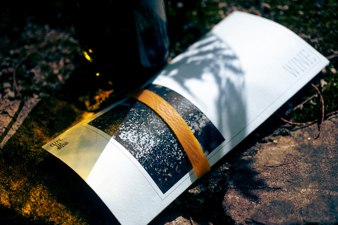 CLOSE TO ABYSS / WINE（图ZMzI4OTkyMTQ4） - 包装 - 站酷设计师Pharaoh_Ars_摆薯原创素材 - 站酷ZCOOL