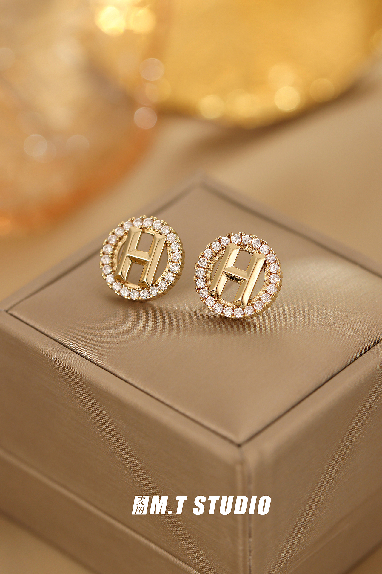 简约轻奢场景饰品静物图小众系列耳钉首饰