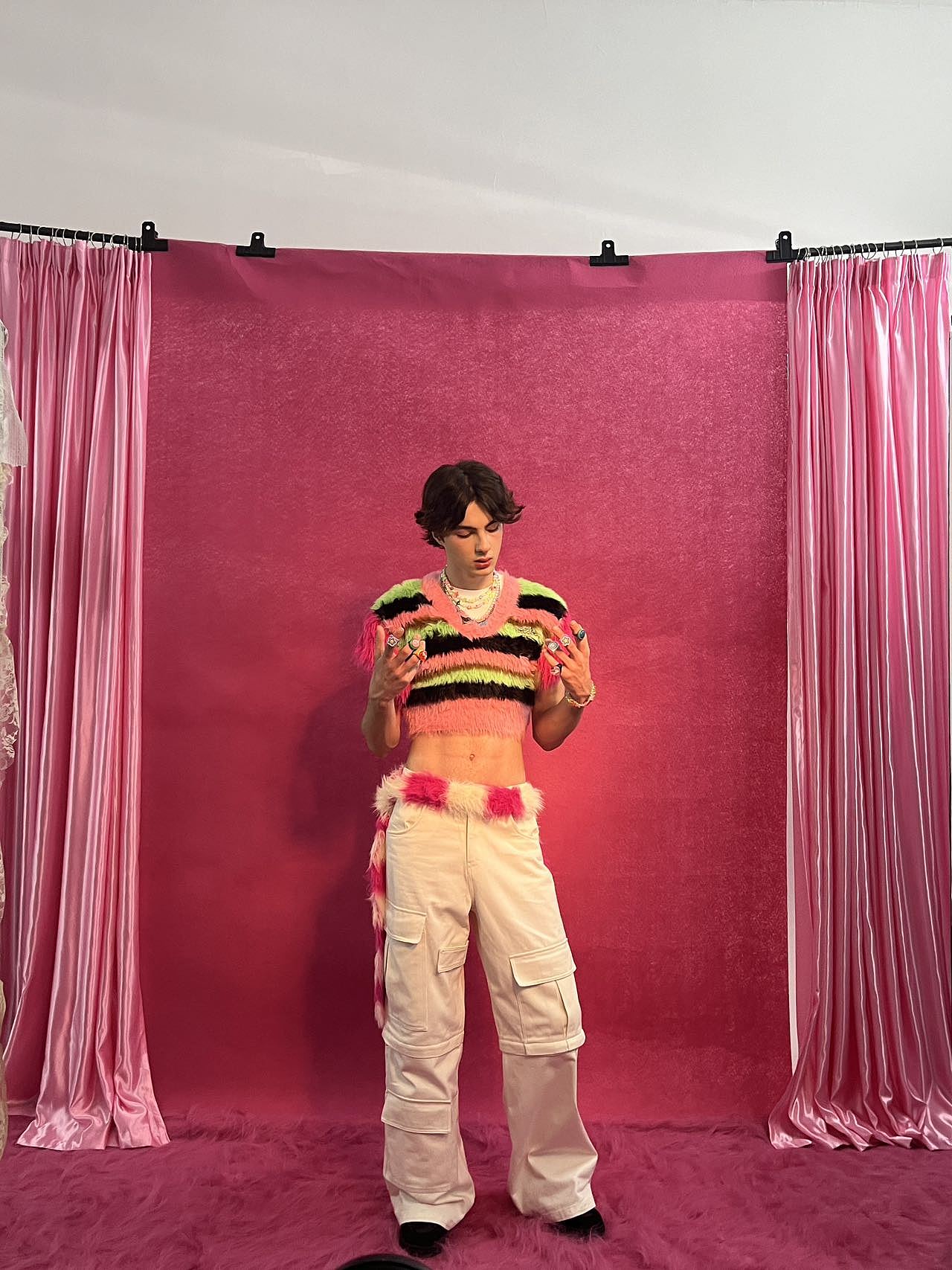 今日份的拍摄花絮（图ZMzQ1NzI2MjUy） - 人像摄影 - 站酷设计师优思模特Melo原创素材 - 站酷ZCOOL