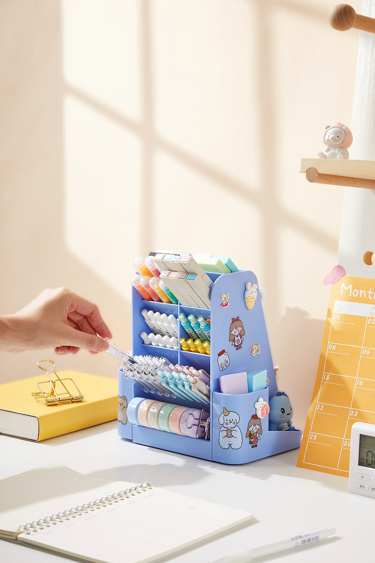 电商拍摄 | 艺术儿童文创文具笔桶创意绘画拍摄（图ZMzQ2NzUwNDY0） - 产品摄影 - 站酷设计师汉堡包吃炸鸡腿原创素材 - 站酷ZCOOL