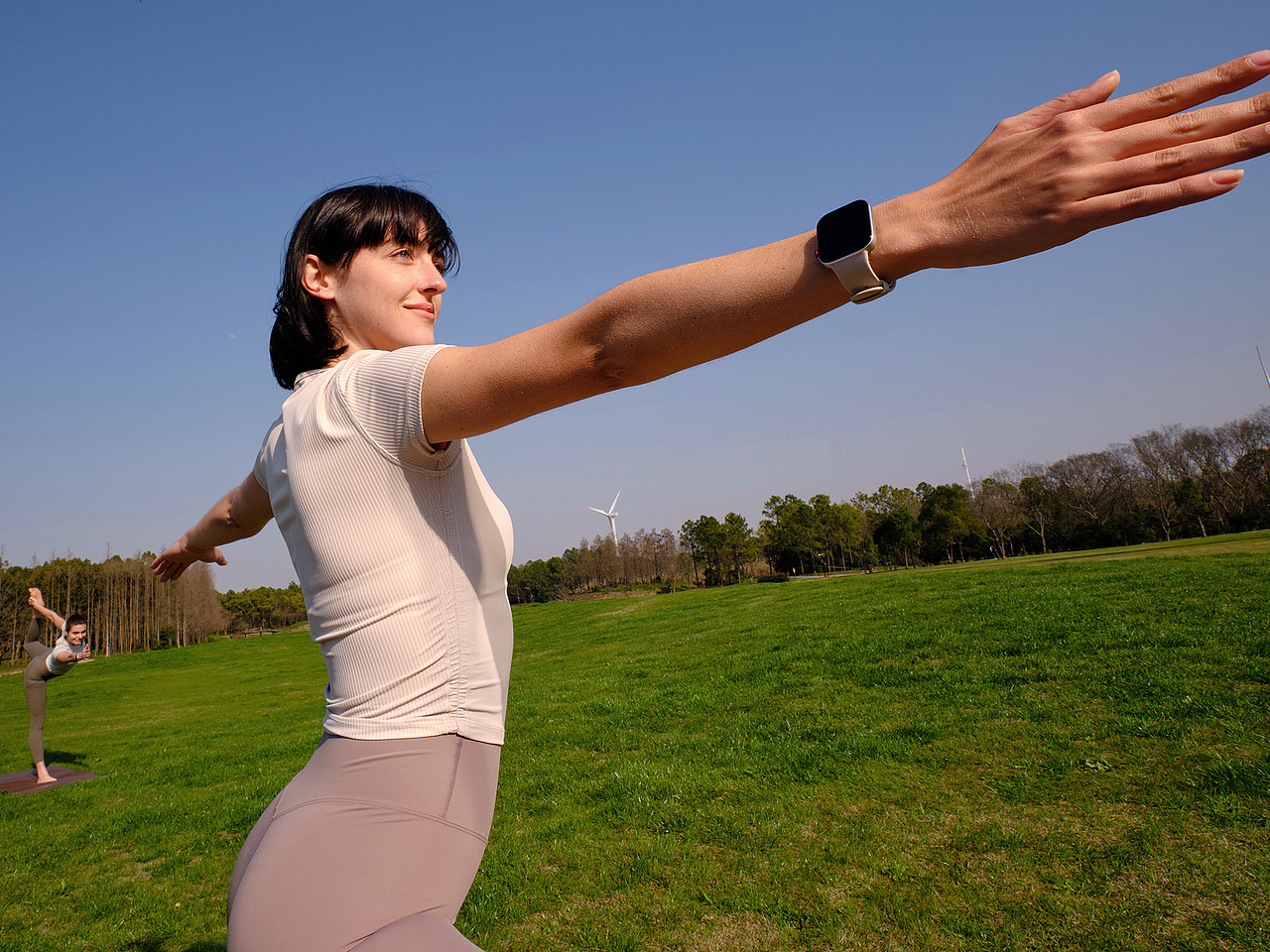 HUAWEI Watch FIT 3 / 原片+成品（图ZMzY4MzQxMjI0） - 人像摄影 - 站酷设计师摄影师张开原创素材 - 站酷ZCOOL