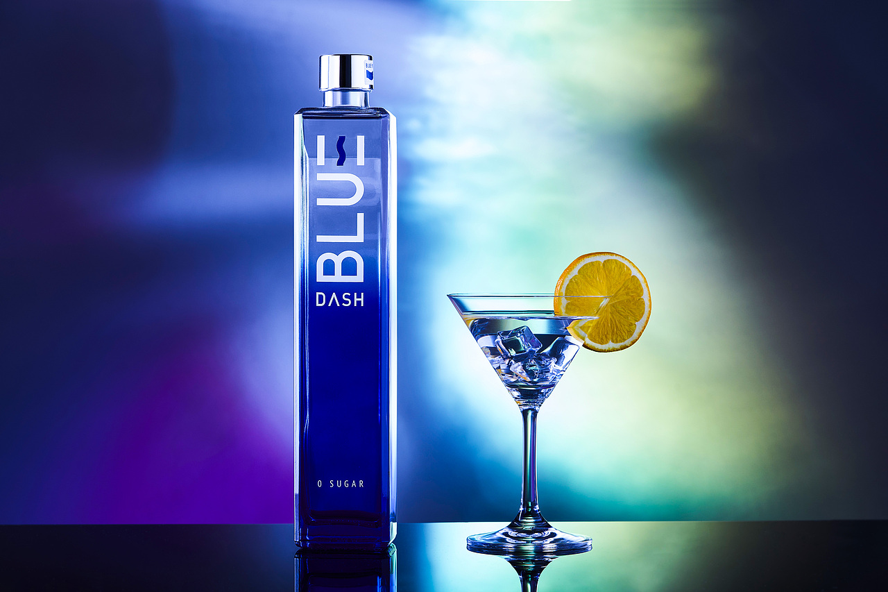 布鲁大师玻璃瓶洋酒广告片