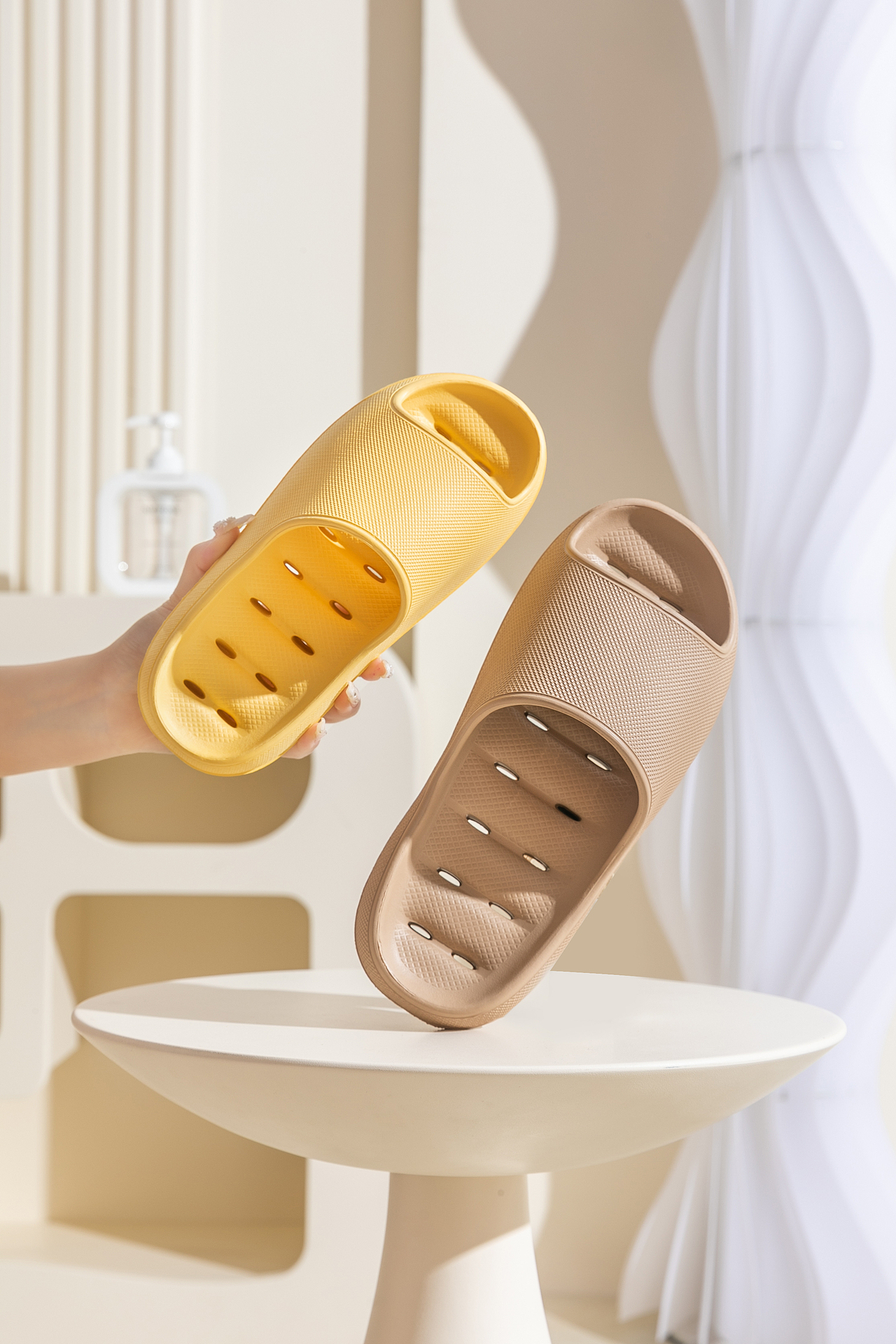 浴缸场景 浴室拖鞋（图ZMzU4MDE5Nzky） - 产品摄影 - 站酷设计师摄影师北方原创素材 - 站酷ZCOOL