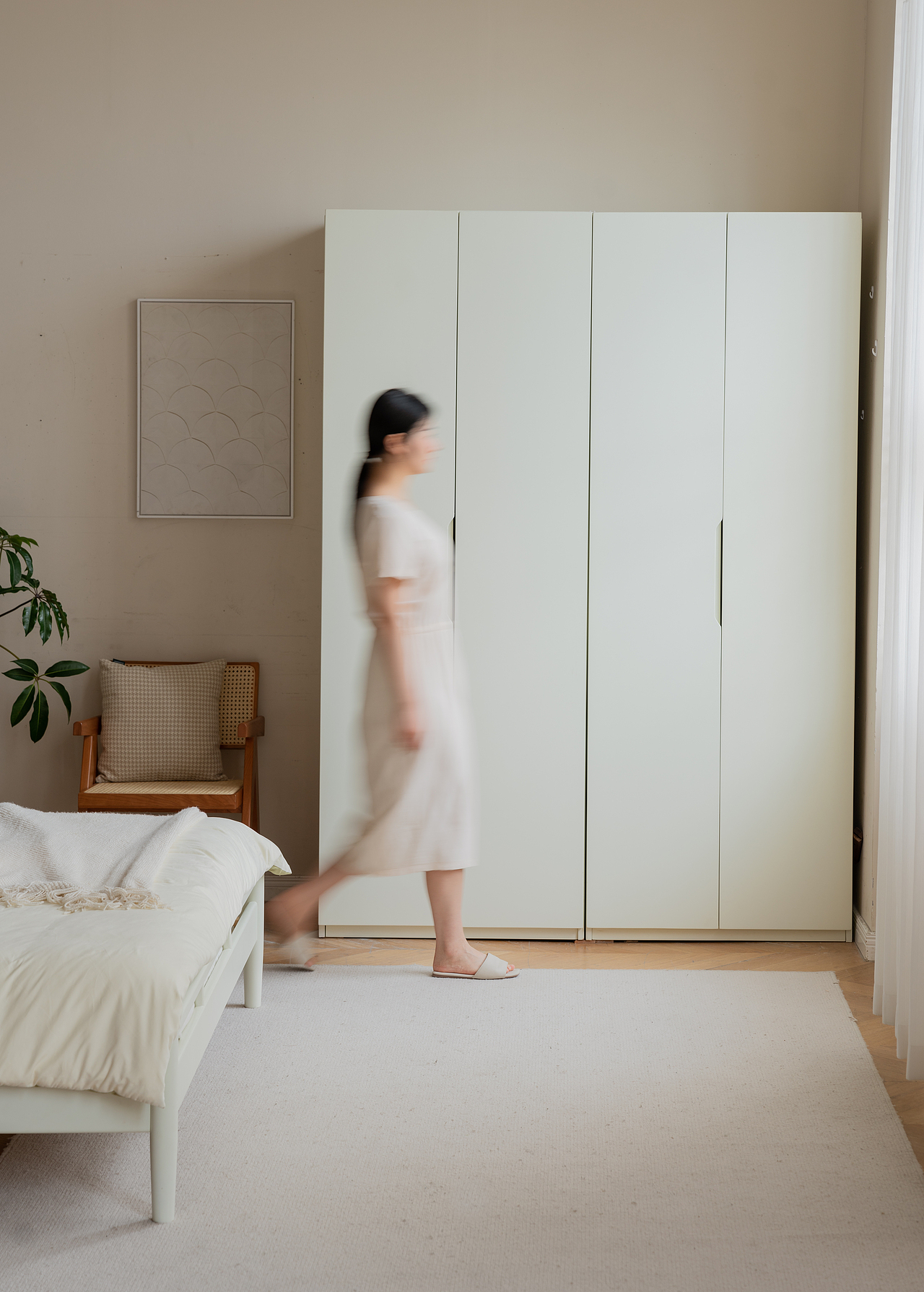 北欧风衣柜拍摄。陈列/摄影：鲸鱼papa（图ZMzQ4OTQ3ODky） - 产品摄影 - 站酷设计师鲸鱼papa原创素材 - 站酷ZCOOL