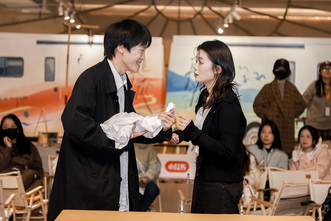 再见爱人 |  线下联动展览 视觉设计