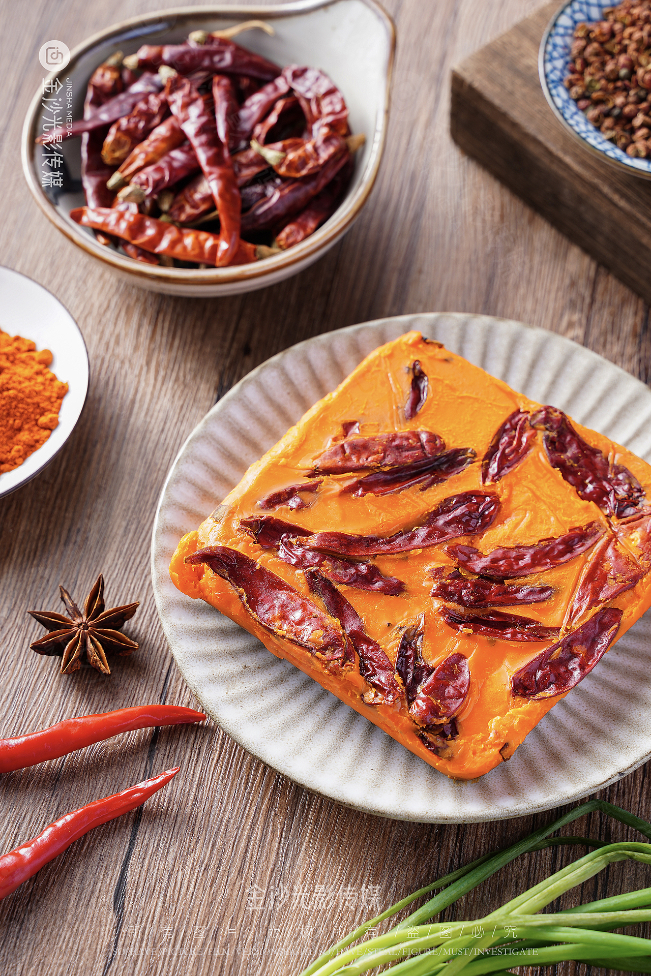 火锅图片拍摄 | 爆辣的火锅让你食欲大开！（图ZMzQ3NzM3Nzgw） - 美食摄影 - 站酷设计师武汉金沙光影传媒原创素材 - 站酷ZCOOL